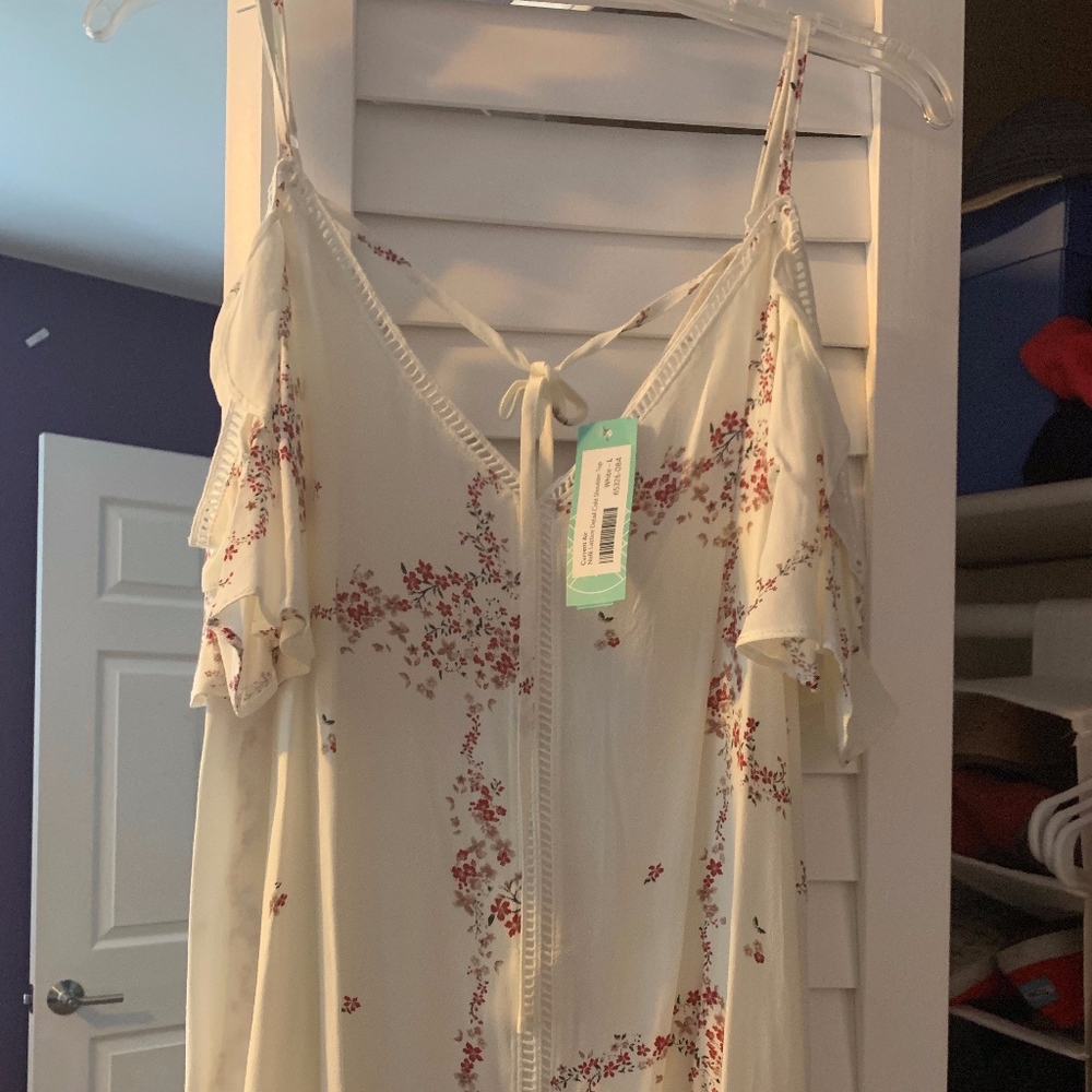 Nelli Lattice Detail Cold Shoulder Top